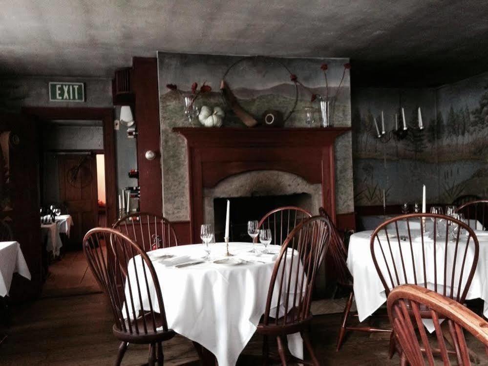 The Old Inn On The Green New Marlborough Exterior photo